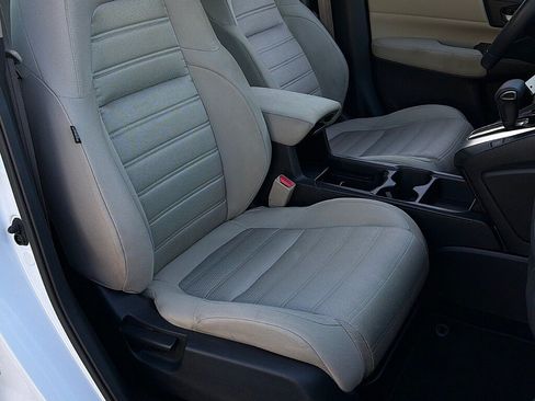 Used 2020 Honda CR-V LX image 21