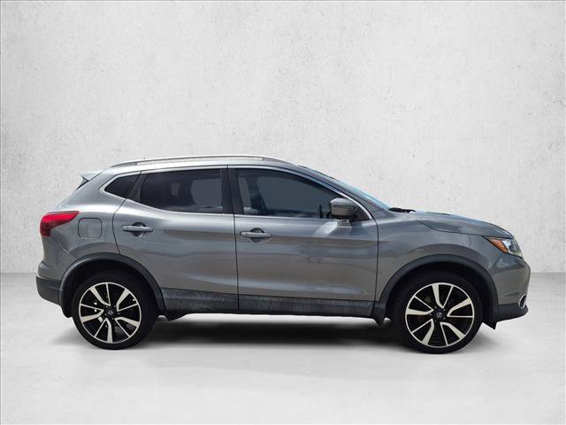 Used 2018 Nissan Rogue Sport SL w/ SL Premium Package FWD image 4