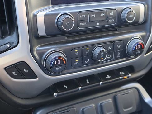 Used 2018 GMC Sierra 1500 SLT w/ Texas SLT Premium Package RWD image 24