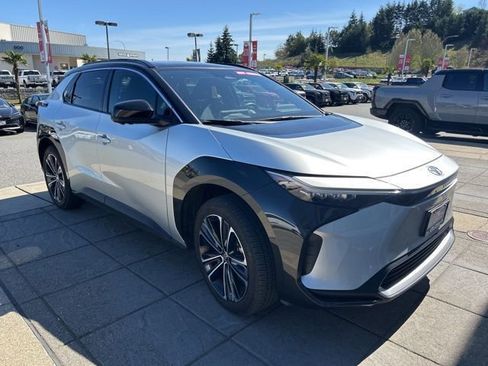 Used 2023 Toyota bZ4X Limited w/ Weather Package image 3