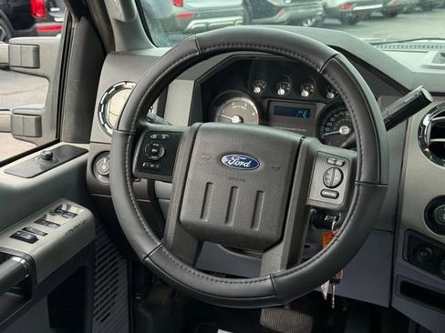 Used 2015 Ford F250 XLT w/ FX4 Off-Road Package image 7