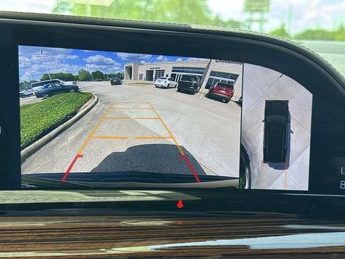 Used 2022 Cadillac Escalade Luxury RWD image 25