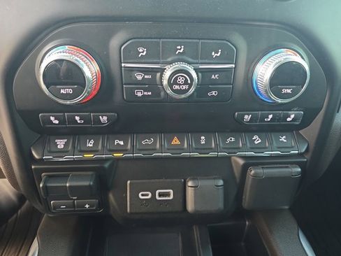 Used 2023 GMC Sierra 2500 Denali image 20