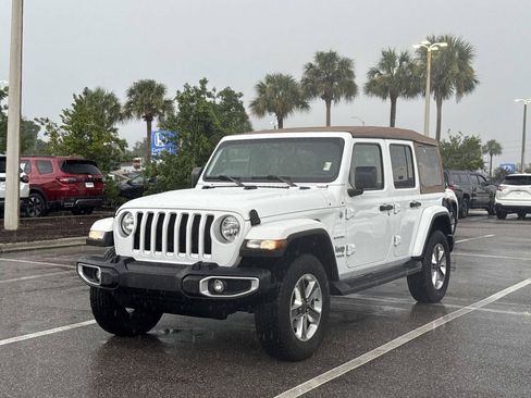 Used 2021 Jeep Wrangler Unlimited Sahara w/ Safety Group AWD/4WD image 1