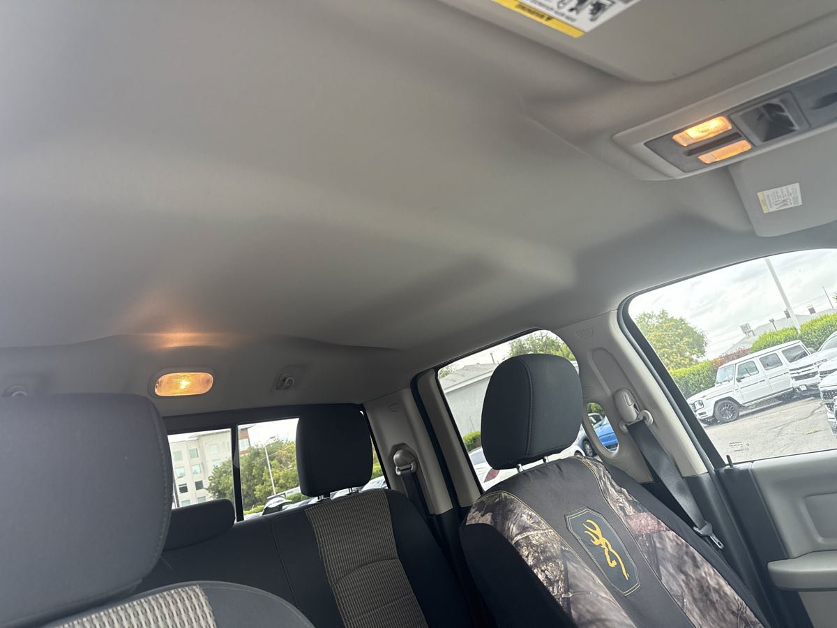 Used 2012 RAM 1500 Classic SLT AWD/4WD image 21