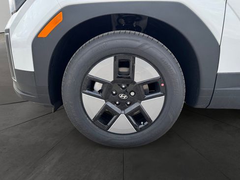 New 2026 Hyundai Santa Fe SE image 14