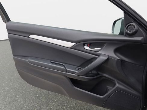 Used 2020 Honda Civic Sport image 27