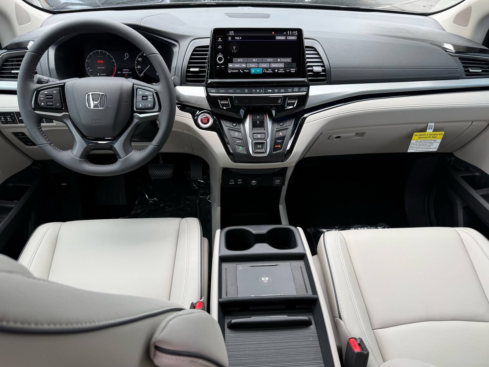 New 2026 Honda Odyssey Touring image 23
