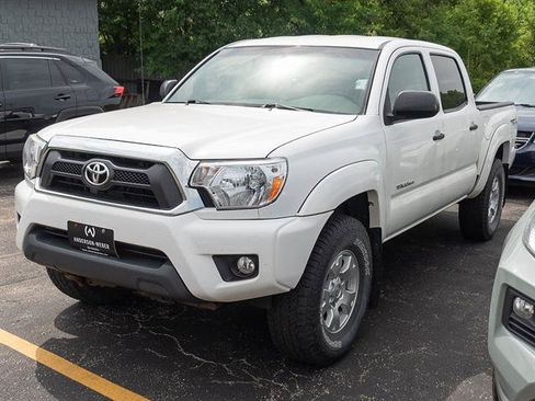 Used 2013 Toyota Tacoma 4x4 Double Cab w/ TRD Off-Road Pkg image 3