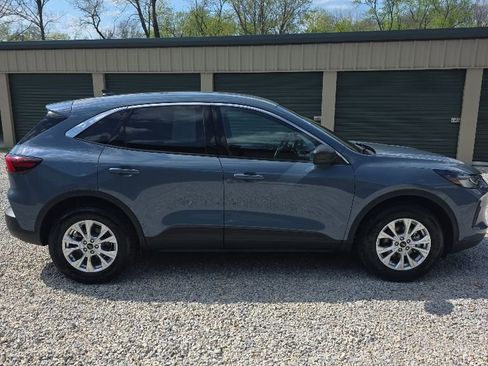 Used 2023 Ford Escape Active image 7