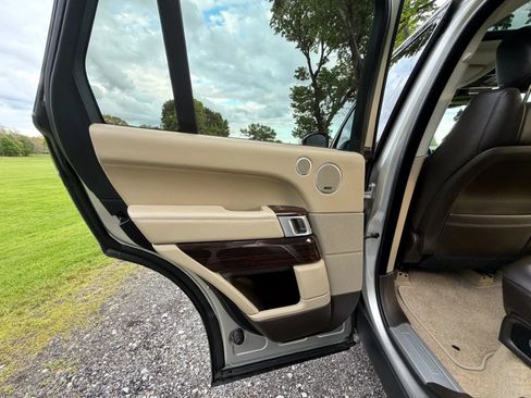 Used 2016 Land Rover Range Rover Supercharged AWD/4WD image 72