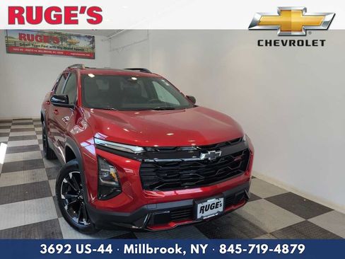 Used 2025 Chevrolet Equinox RS w/ Convenience Package III FWD image 1