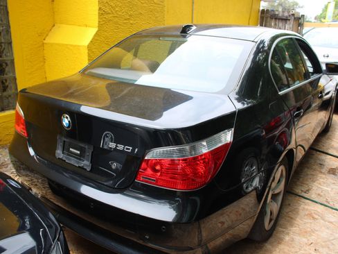 Used 2004 BMW 530i Sedan RWD image 8