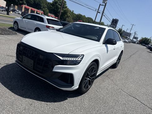 Certified 2023 Audi SQ8 Premium Plus w/ Executive Package AWD/4WD image 3