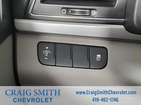 Used 2017 Hyundai Elantra SE w/ Cargo Package image 14