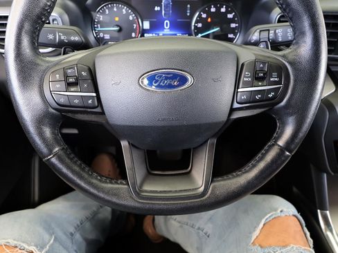 Used 2020 Ford Explorer XLT w/ Equipment Group 202A RWD image 54