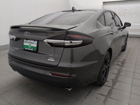 Used 2019 Ford Fusion SE w/ Equipment Group 151A FWD image 9