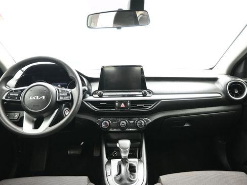 Used 2023 Kia Forte LXS w/ LXS Technology Package FWD image 20