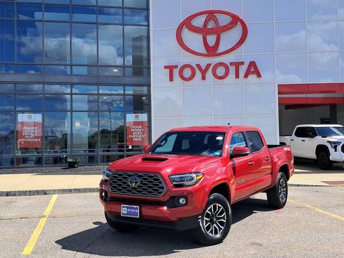 Used 2023 Toyota Tacoma TRD Sport w/ Technology Package AWD/4WD image 1