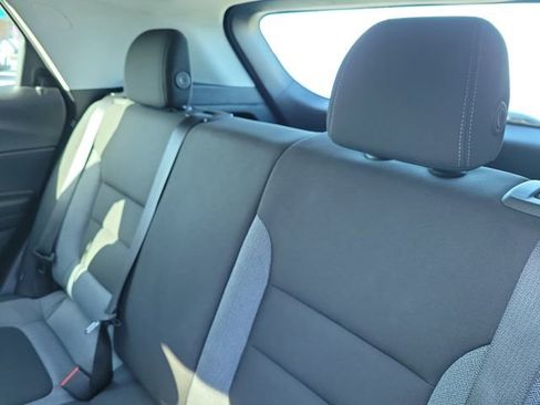 Used 2023 Chevrolet TrailBlazer LS FWD image 11
