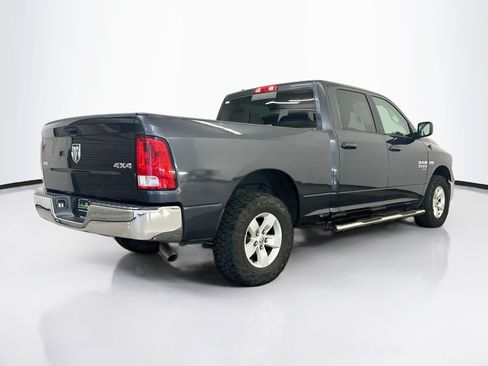 Used 2020 RAM 1500 Classic SLT AWD/4WD image 9