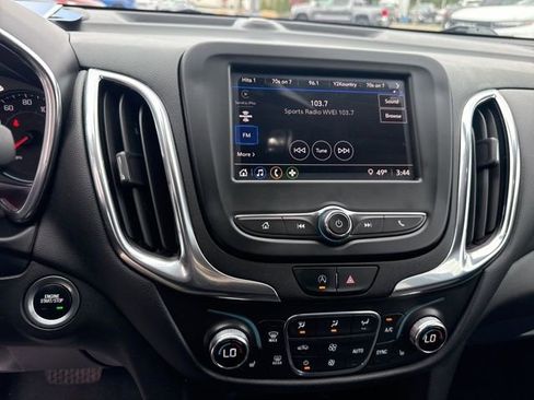 Used 2023 Chevrolet Equinox LT AWD/4WD image 21