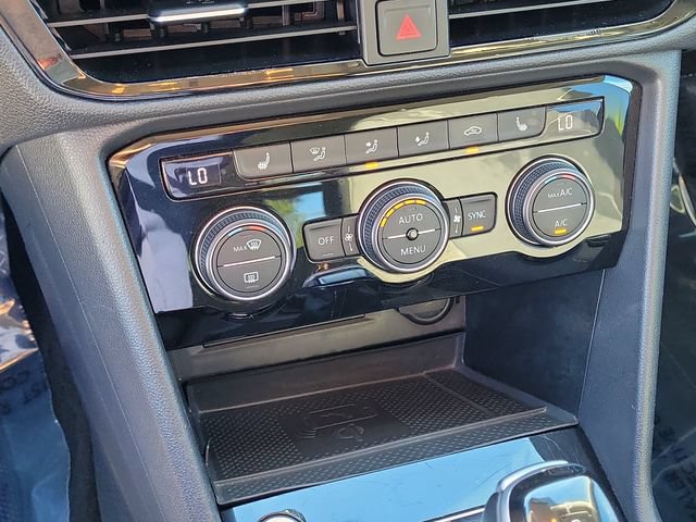 Certified 2024 Volkswagen Taos SE FWD image 25