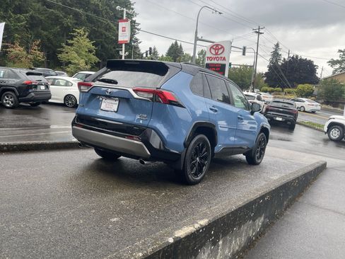 Certified 2024 Toyota RAV4 XSE w/ Weather Package AWD/4WD image 8