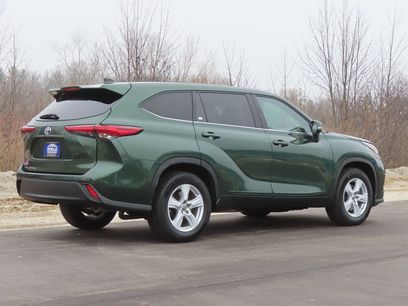 Used 2023 Toyota Highlander L