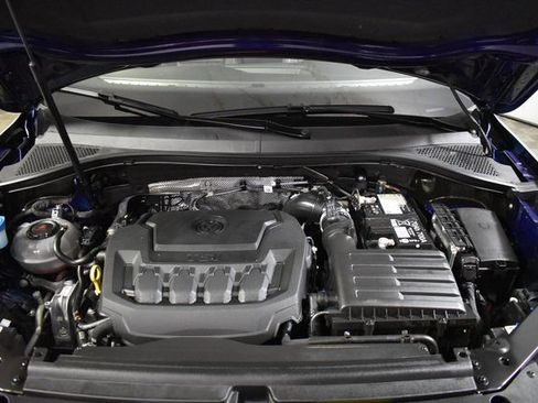 Used 2024 Volkswagen Tiguan Wolfsburg Edition image 37