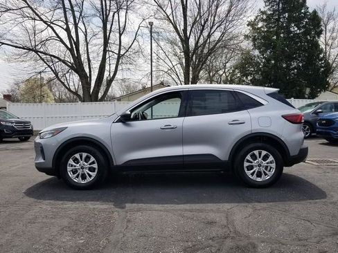 Certified 2023 Ford Escape Active AWD/4WD image 12