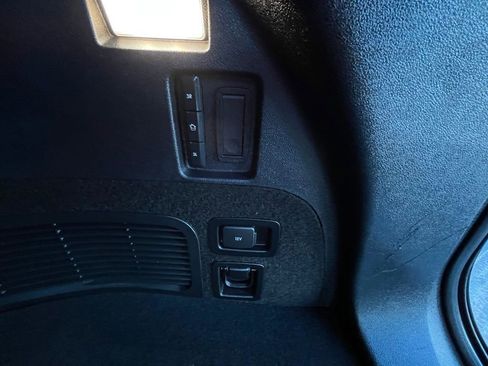 Used 2022 Lincoln Aviator AWD w/ Premium Package image 27