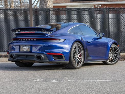 Used 2021 Porsche 911 GT3 RS image 23