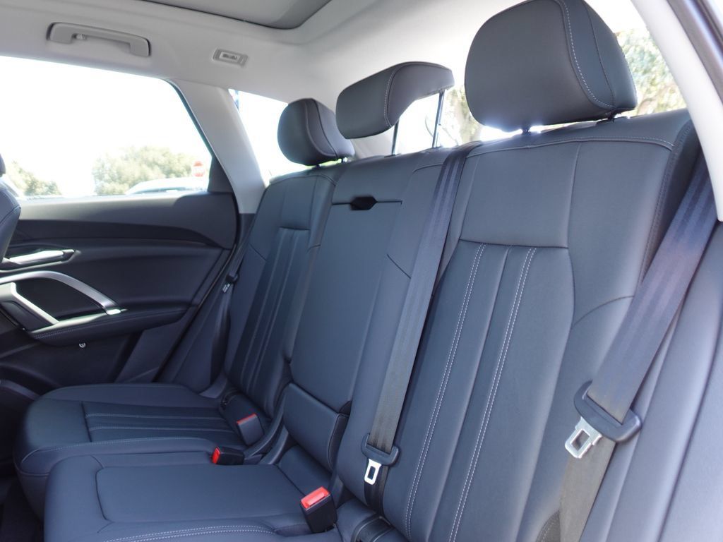 New 2026 Audi Q5 Premium Plus AWD/4WD image 23