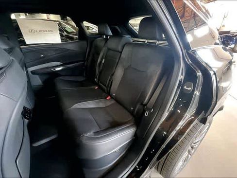 New 2026 Lexus RX 450h AWD w/ Convenience Package image 10