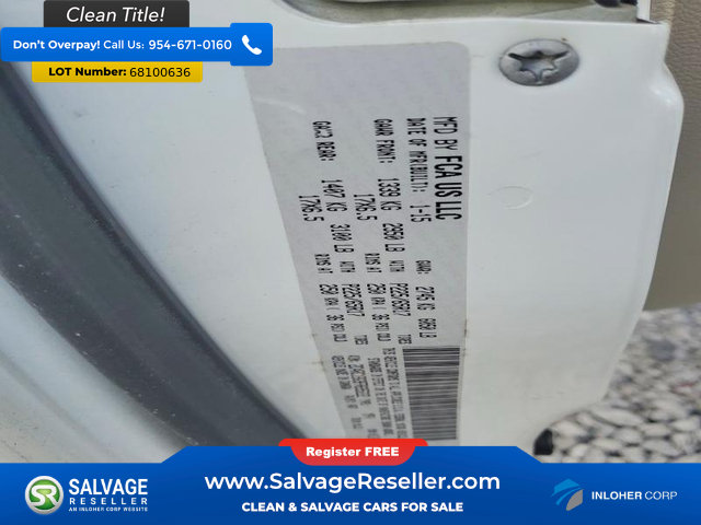 Used 2015 Chrysler Town & Country Touring FWD image 17