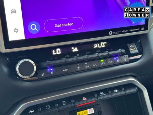 Used 2022 Toyota Tundra Platinum image 30