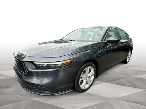Used 2024 Honda Accord LX image 3