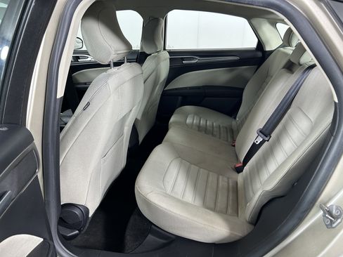 Used 2018 Ford Fusion S image 24