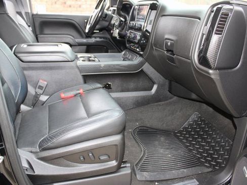 Used 2018 Chevrolet Silverado 1500 LTZ Z71 w/ LTZ Plus Package image 17