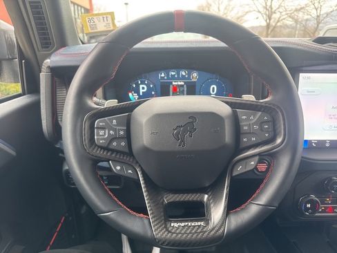 New 2025 Ford Bronco Raptor image 25