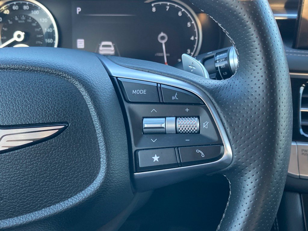 Used 2026 Genesis G70 2.5T RWD image 17