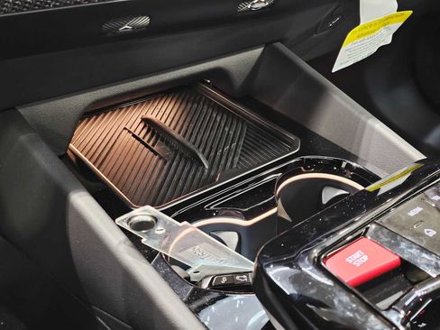 New 2026 BMW M5 w/ Executive Package image 19