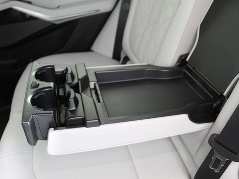 New 2026 BMW X5 xDrive40i w/ M Sport Package image 22