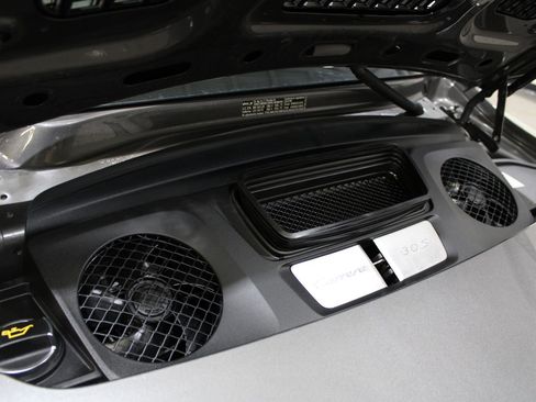 Used 2019 Porsche 911 Carrera 4S image 50