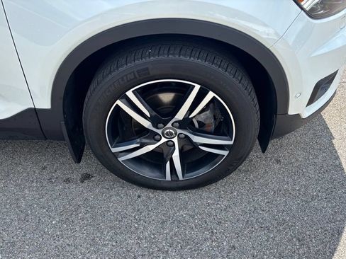 Used 2019 Volvo XC40 T5 R-Design AWD/4WD image 33