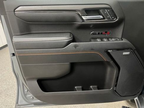 Used 2023 GMC Sierra 1500 AT4 w/ AT4 Preferred Package image 22