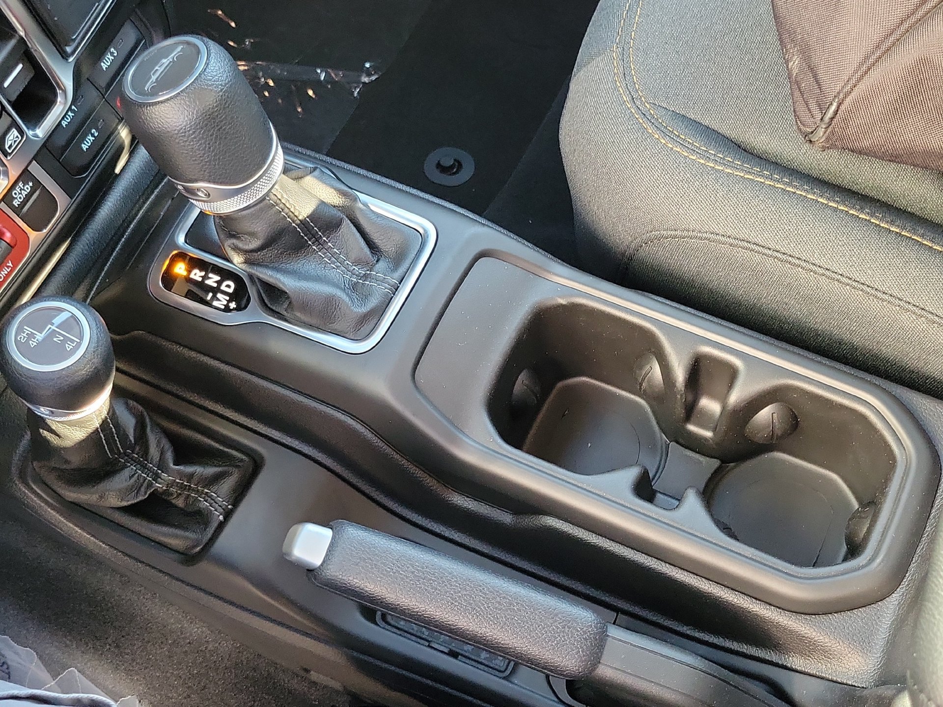 New 2026 Jeep Gladiator Mojave AWD/4WD image 10
