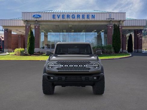 New 2025 Ford Bronco Badlands image 6