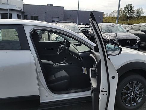 New 2025 MAZDA CX-30 AWD 2.5 S image 26
